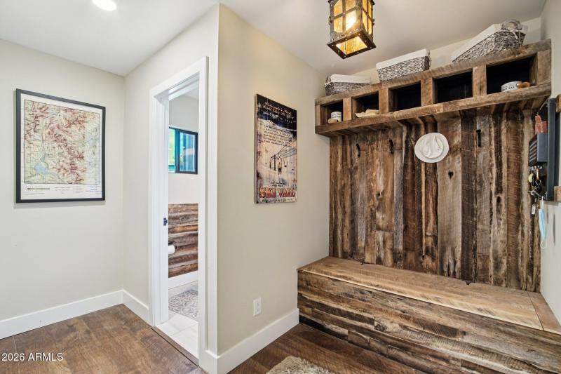 28-web-or-mls-E Betty Elyse Ln-S0303-028