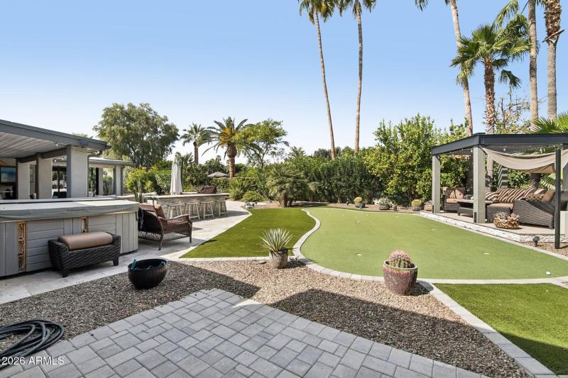 31-web-or-mls-E Betty Elyse Ln-S0303-031