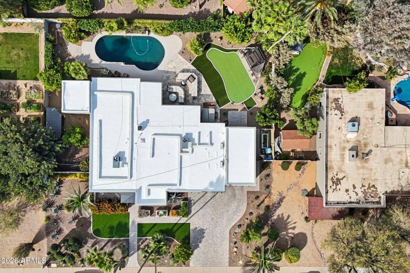 37-web-or-mls-E Betty Elyse Ln-S0303-037