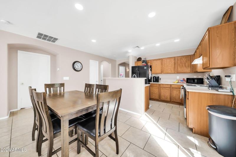 11779 W Belmont Dr-9