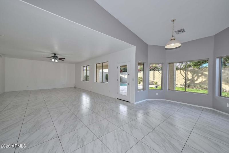 Family Room-Breakfast Room