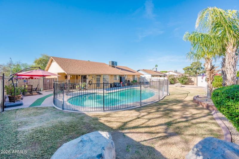 6422 W Cortez St - MLS-28