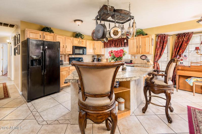 6422 W Cortez St - MLS-11