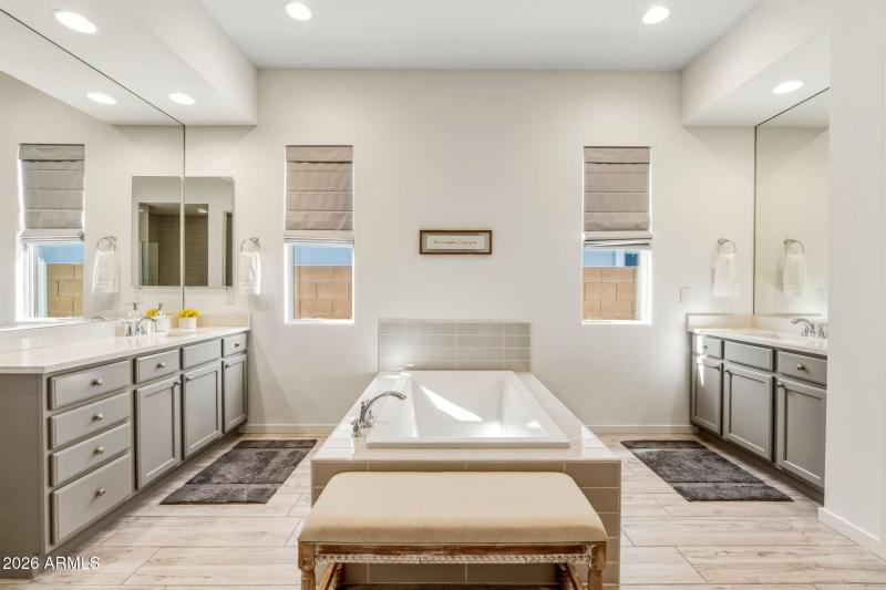 30-web-or-mls-DSC_6030