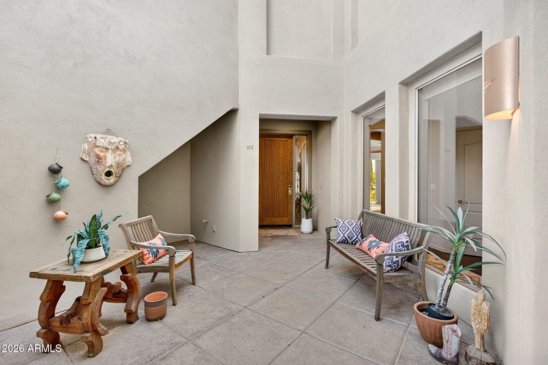 Front Entry / Private Courtyard