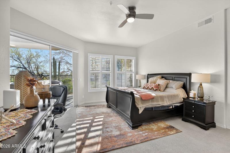 Primary Bedroom – Seating Area