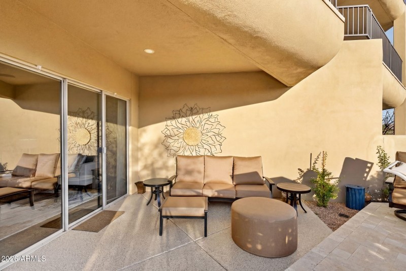 Covered Patio – Entertaining Space