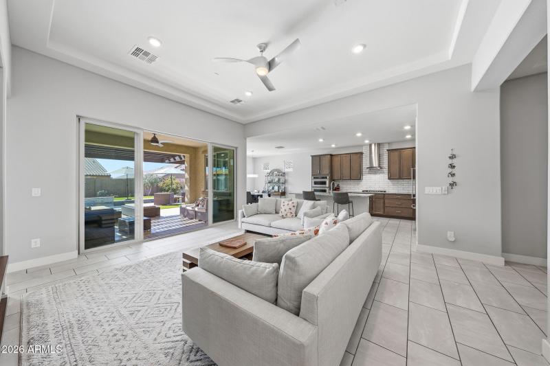 Upgraded tile flooring