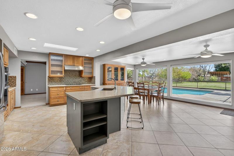 10-web-or-mls-24N Delmar