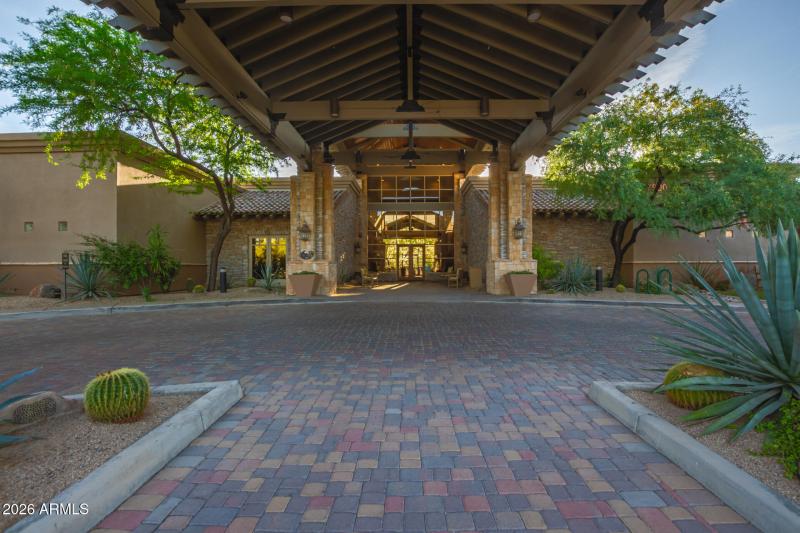 0051-52 - Red Mountain