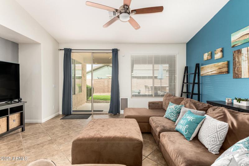 great room off the kitchen