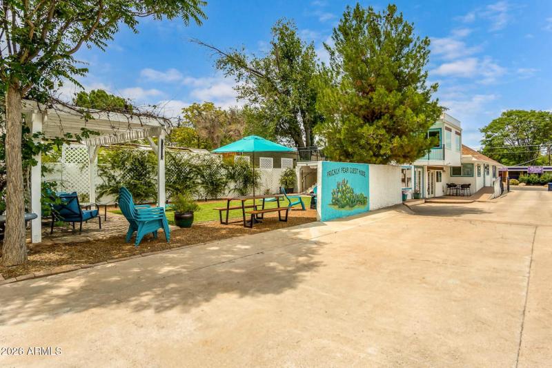 c940a0fd-be42-4a85-b956-3be9f454e06e