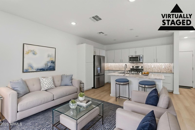 Comanche LR V-staged