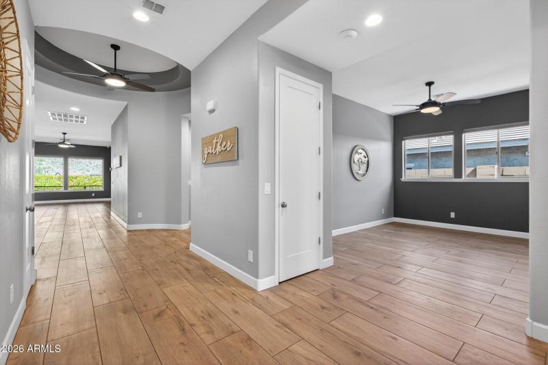 07_21291_W_Meadowbrook_Ave7_mls