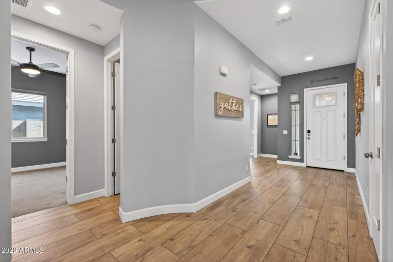 09_21291_W_Meadowbrook_Ave9_mls