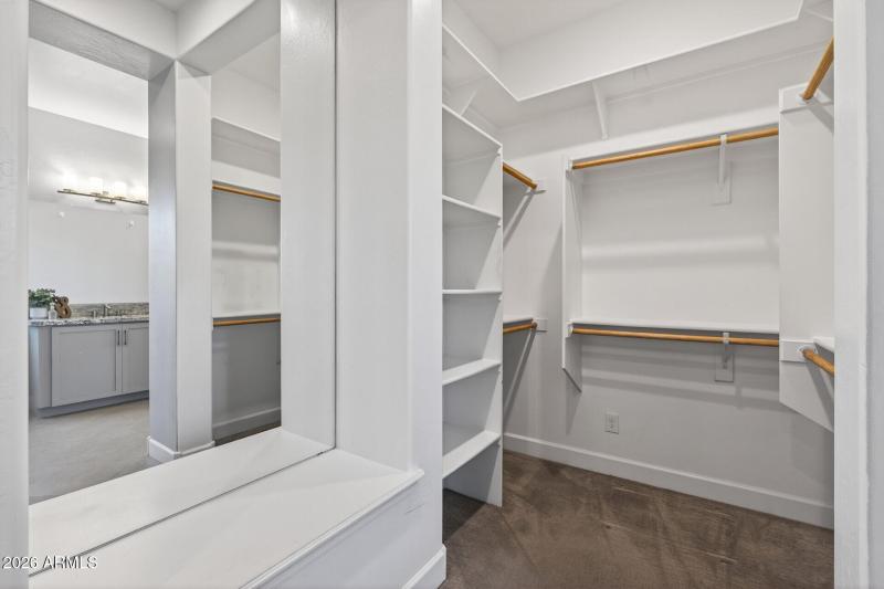 36_21291_W_Meadowbrook_Ave36_mls