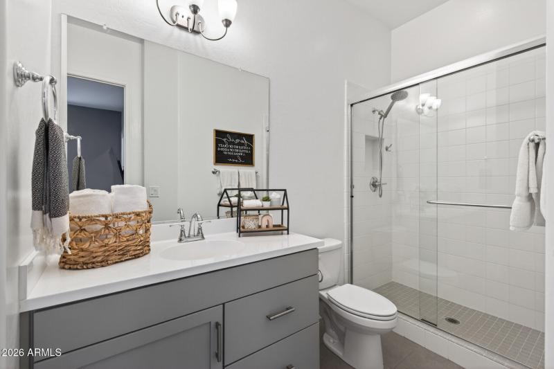 42_21291_W_Meadowbrook_Ave42_mls