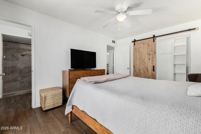 Main bedroom toward door