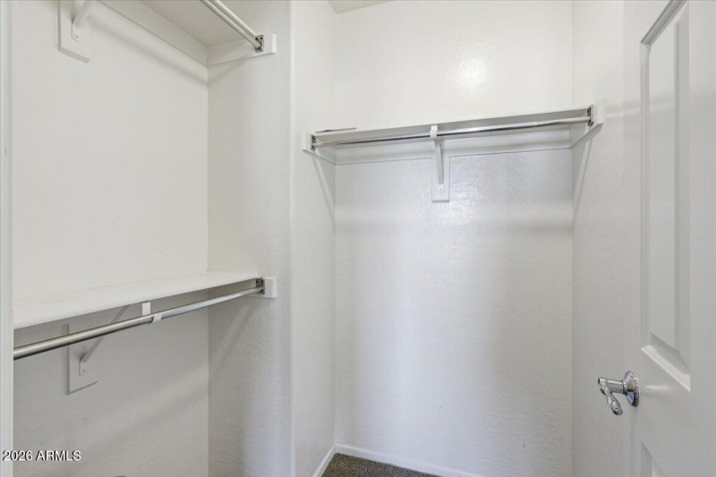 51-Jack & Jill Bedroom closet