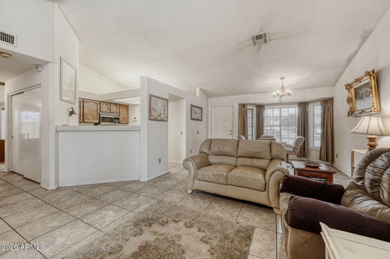 4209 E Everett Dr - Web Quality - 005 -