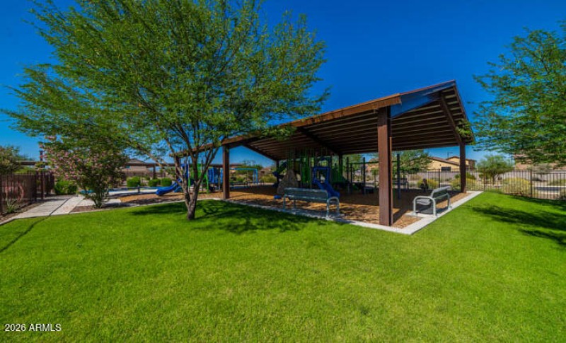 Copper-Park-open-space-_-play-structure-