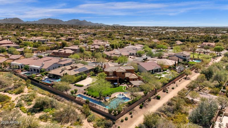 76-web-or-mls-5228-e-barwick-dr