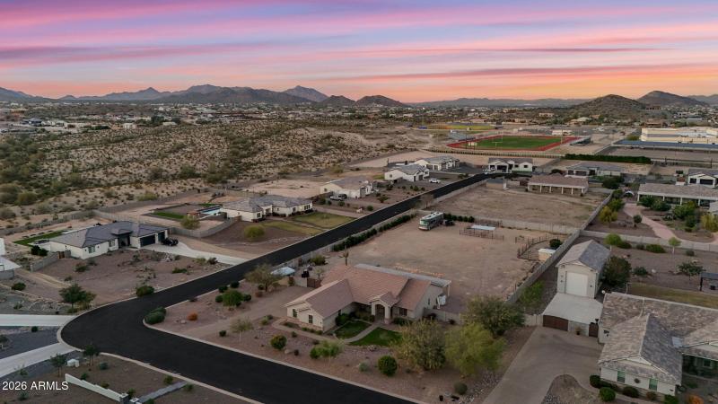 68-web-or-mls-28252-n-quintana-pl