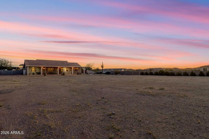 46-web-or-mls-28252-n-quintana-pl