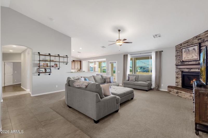 13-web-or-mls-28252-n-quintana-pl