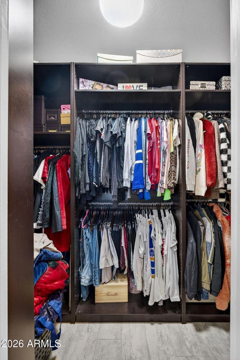 30-web-or-mls-45E Washington St 207