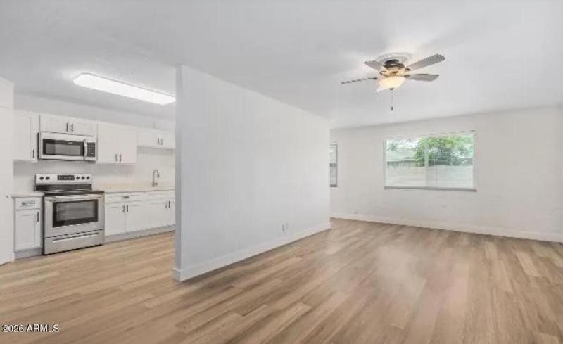 Kitchen Living room view unit 7