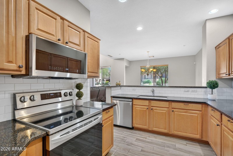 14-web-or-mls-23E Eagle Crest Dr 1108