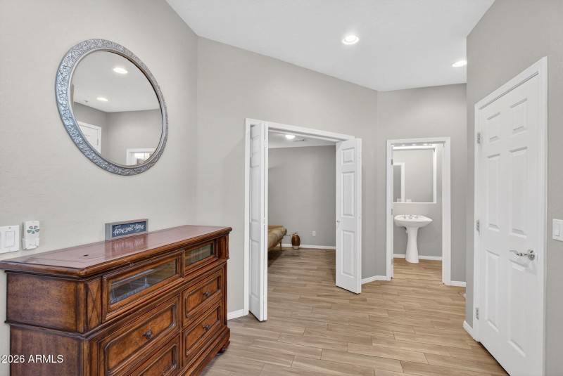 19-web-or-mls-28E Eagle Crest Dr 1108