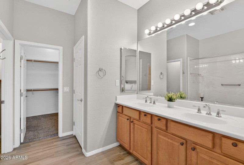 25-web-or-mls-11E Eagle Crest Dr 1108