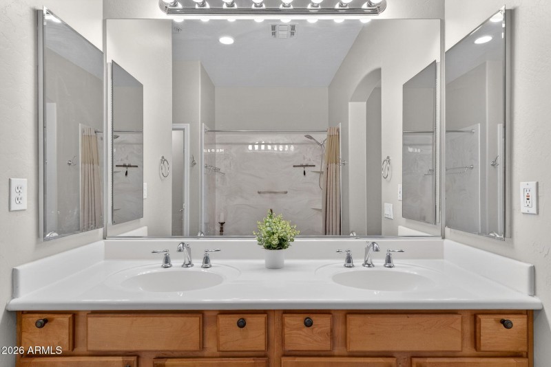 26-web-or-mls-10E Eagle Crest Dr 1108