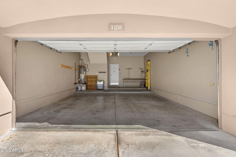 35-web-or-mls-36E Eagle Crest Dr 1108