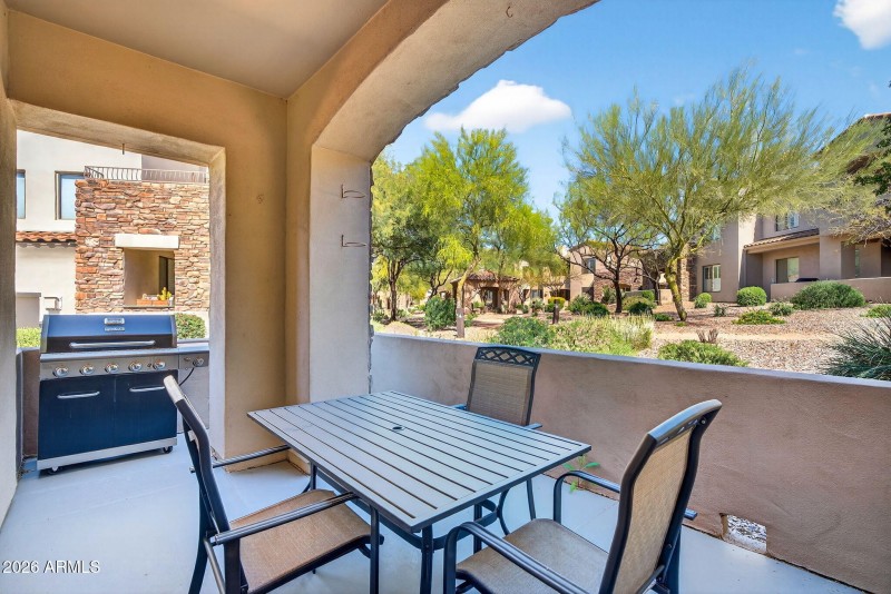 36-web-or-mls-31E Eagle Crest Dr 1108