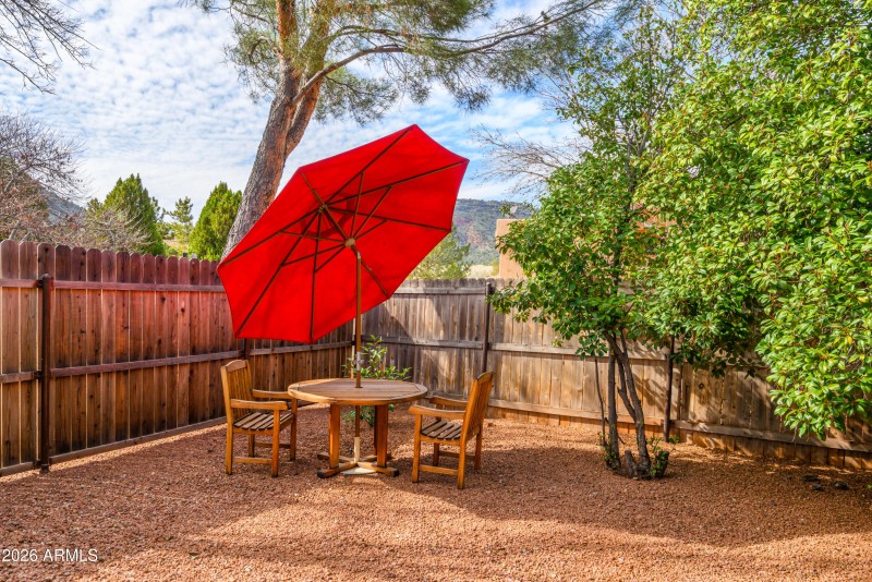Fenced yard ideal for pets
