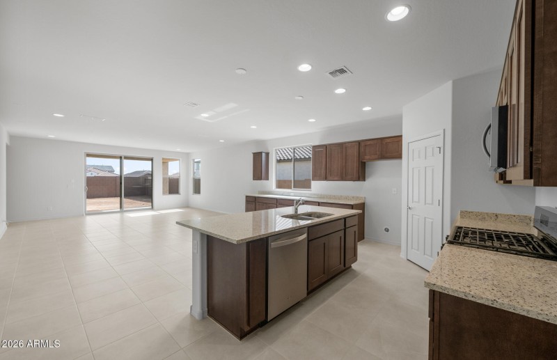 Kitchen/Cafe/Gathering Room