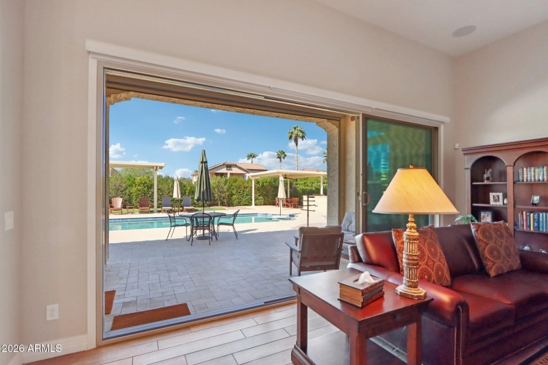 12-web-or-mls-S 188th Pl-S0403-012