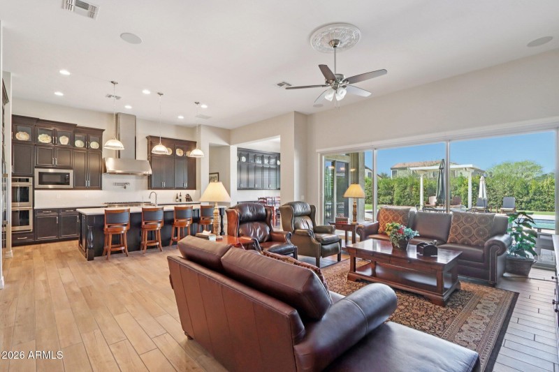 13-web-or-mls-S 188th Pl-S0403-013