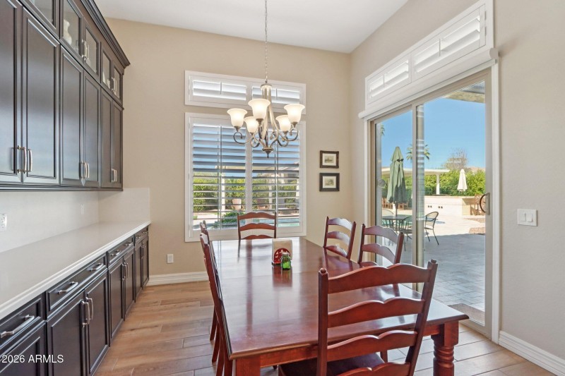 16-web-or-mls-S 188th Pl-S0403-016