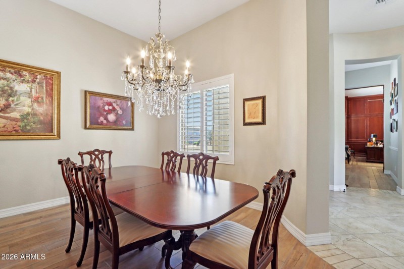 18-web-or-mls-S 188th Pl-S0403-018