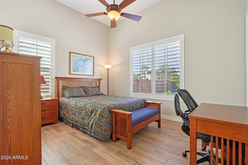 24-web-or-mls-S 188th Pl-S0403-024