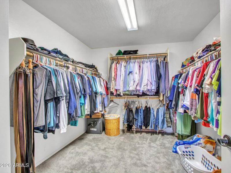 16-Primary-Suite-(7)