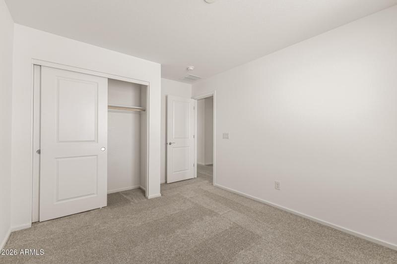 23 - Crescent Moon 46800