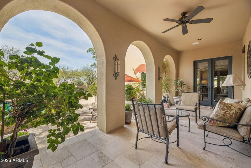 74-web-or-mls-10310-e-sierra-pinta-dr