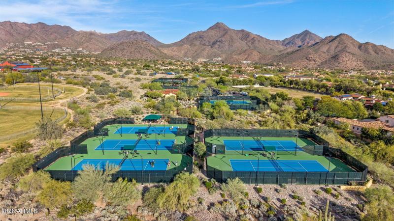 114-web-or-mls-10310-e-sierra-pinta-dr