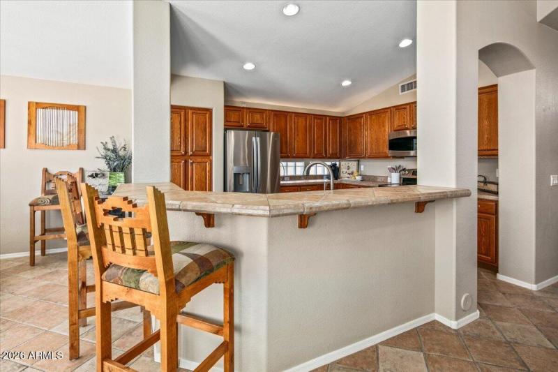 13-Breakfast Counter