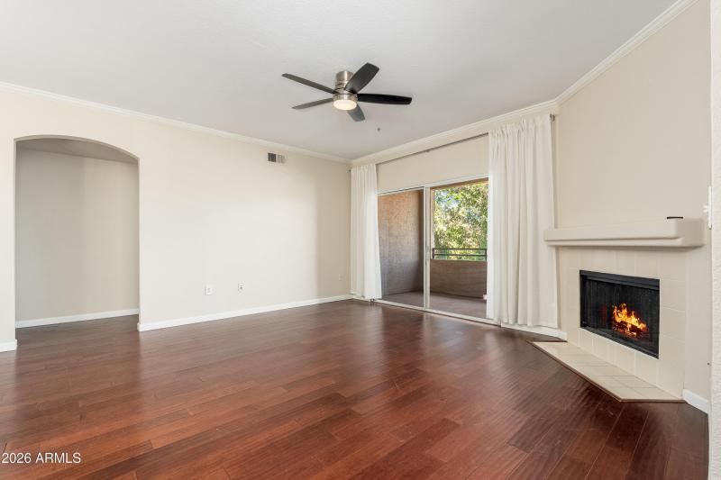 5401 E Van Buren St Unit 3112 - 04